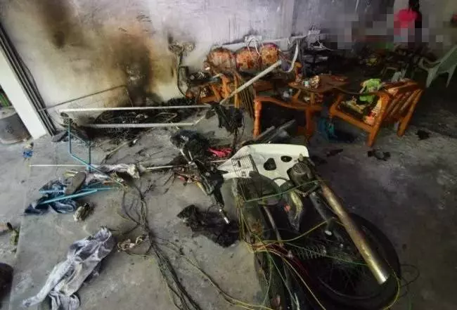 大馬單親媽媽不顧危險,在火海中救出3個孩子,全身燒傷送入醫院!