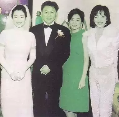 35張讓你感慨「時間已經回不來」很久以前的名人經典照片 年輕時的范冰冰真的正點!