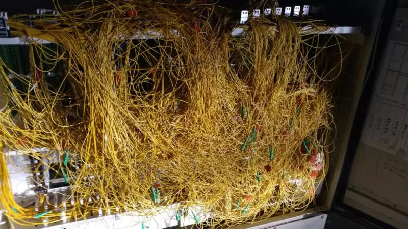 最紓壓的哪種!他被要求整理電箱電線 9天後...網友集體下跪拜神:求你來我家幫忙!