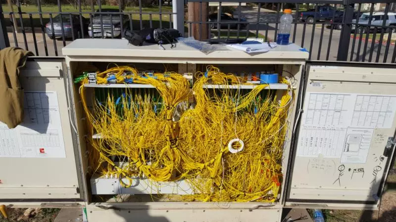 最紓壓的哪種!他被要求整理電箱電線 9天後...網友集體下跪拜神:求你來我家幫忙!