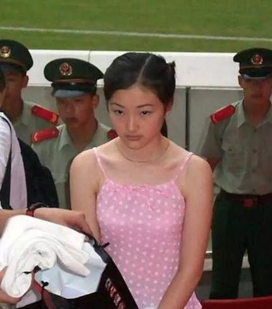 中國最美3位犯人!擁有明星的外表「卻跟邪神為伍」 她完成遺願「取出圈圈」才安心閉眼...