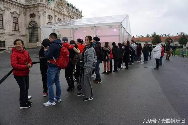 唐嫣羅晉婚禮現場曝光,伴娘郭曉婷伴郎明道等人,胡歌以嘉賓出席