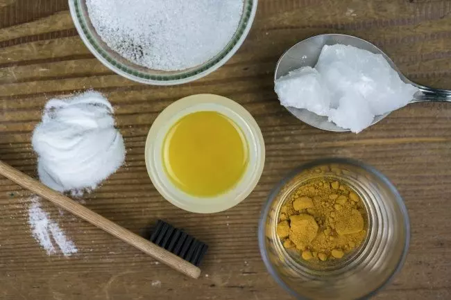 聽到鑽牙聲就想昏倒!8種不想去看牙醫的話就一定要知道的「防止蛀牙方法」