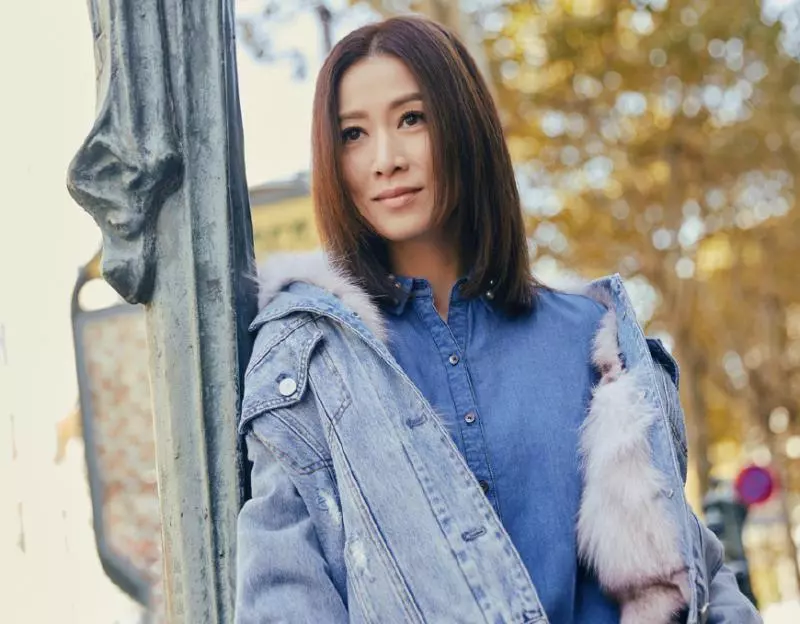 佘詩曼和LadyGaga來了場跨國撞衫!一個嫵媚一個有氣場,真時髦~