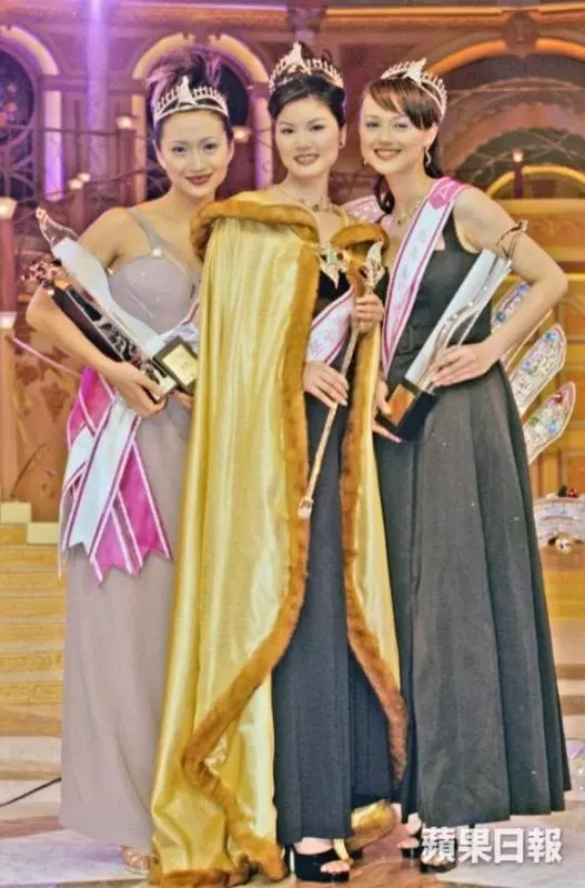 【曾是TVB最美混血兒】43歲韓君婷近照曝光大變樣,瘦到臉頰塌陷、鼻子還歪了,網友:好恐怖啊