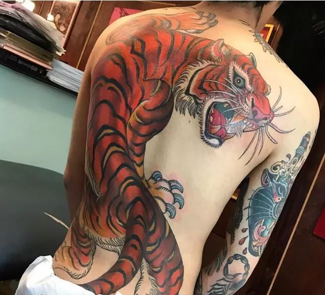 6種不能輕易上身「刺青圖案」 別傻傻亂刺條碼!
