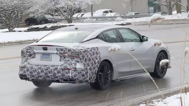 2019 NISSAN MAXIMA 超帥樣貌曝光!確認洛杉磯車展正式發表!