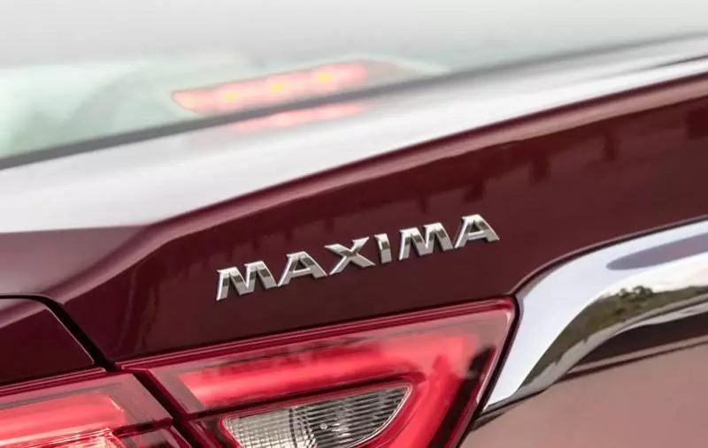 2019 NISSAN MAXIMA 超帥樣貌曝光!確認洛杉磯車展正式發表!