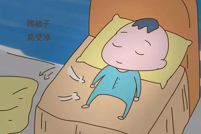 孩子睡覺老是踢被子,還以為是太熱?育兒專家:這5個原因家長要重視,尤其是最後1個!