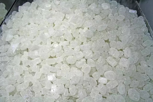 白色冰糖好還是黃色冰糖好?看完恍然大悟,以前都買錯了