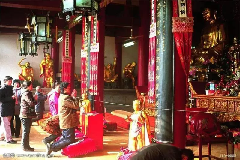 拜拜時千萬記得不要向神明求「這十件事」!後果太可怕了....轉發出去,功德無量!