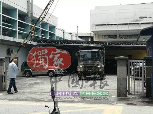 半夜醒來找爸媽 女童5樓墜地亡