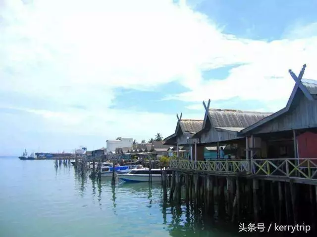 北緯1°藏著個迷人海島,人少水清好玩還免簽,離新加坡還很近 !