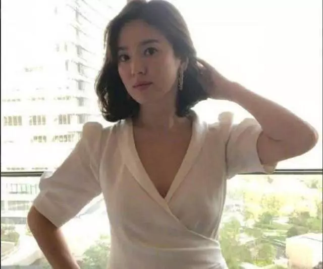 張柏芝和宋慧喬都胖了,一個被稱「腫」、一個卻被稱美艷