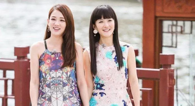 終於知道女明星們為什麼都不和跟陳喬恩合影,連宋慧喬都覺得尷尬