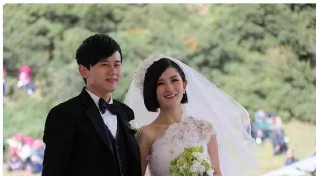 5個甘願嫁給「窮丈夫」的女明星,為了愛無怨無悔,現在依然甜蜜
