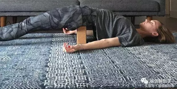 一套針對肩&背部的陰瑜伽序列