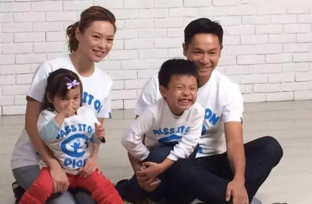 3屆TVB視帝拍港劇患上抑鬱症,和老婆冷戰半年,差一點離婚