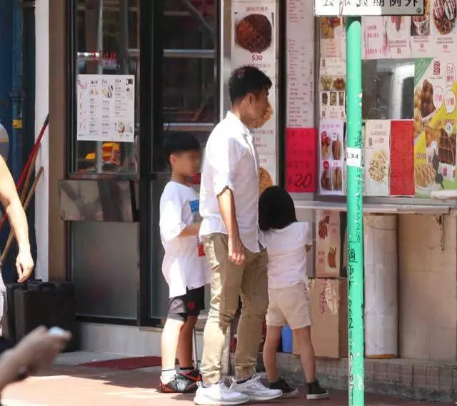 3屆TVB視帝拍港劇患上抑鬱症,和老婆冷戰半年,差一點離婚