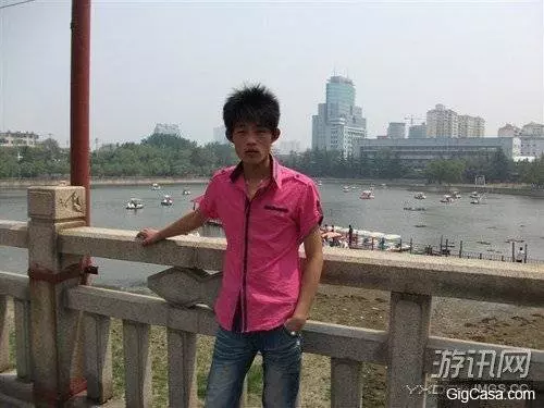「幫我把女友P得sexy一點」就說了不要叫網友P圖!最後一張快笑死了!