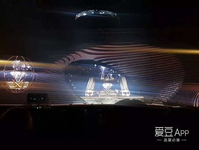 [EXO][新聞]181224 你想像不到的精彩，EXO今日出擊SBS歌謠大戰事前錄製