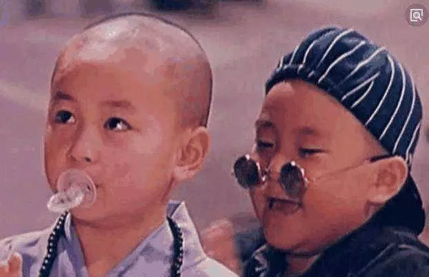 釋小龍低調20年背景曝光,王寶強見了都鞠躬,網友:向華強都要謙讓三分