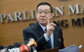 【最新一單】「最敗家首相」是他 !! 短短4個月,118億敢敢揮霍剩4億 !! 被曝光了~~~~