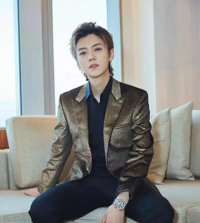 2018世界最帥男人TOP10齣爐!他又拿冠軍,EXO、GOT7門面都上榜