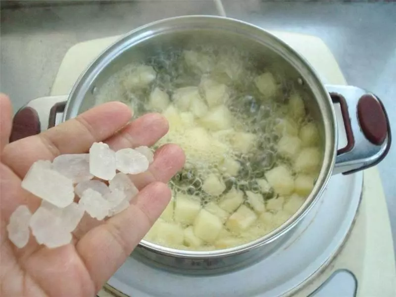 蘋果要這樣吃才能發揮最大的功效,幫助你降低膽固醇、通便止瀉、降血壓!