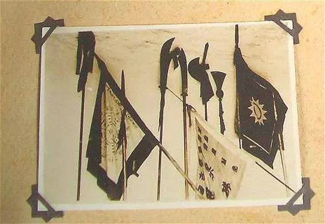日軍少將身穿鐵甲刀槍不入,一小兵用長矛從肛門將他刺死!