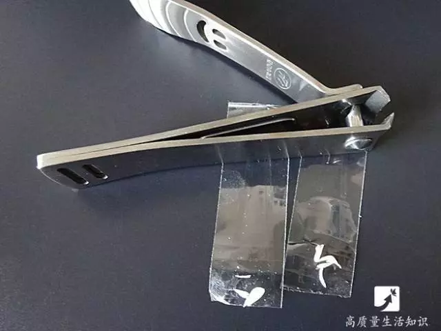 指甲原來得這樣剪,以前都用錯方法了!
