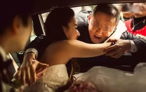 俺坐月子婆婆送一箱奶,朋友生病俺轉送給她,三天後俺傻住