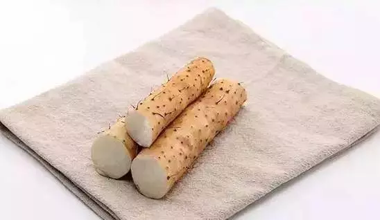 健康信息!白頭發過多,多吃這十種食物