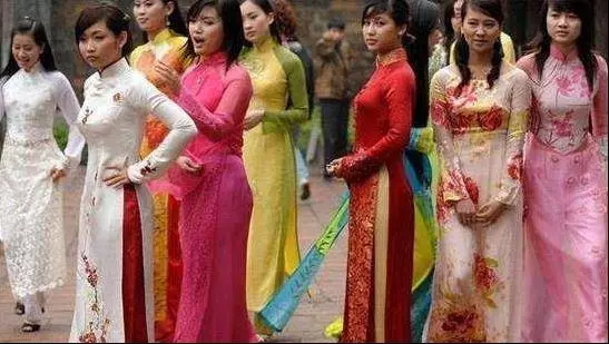 男子花2萬娶越南新娘,妻子過世後,他的體檢報告讓全家人崩潰了~ -