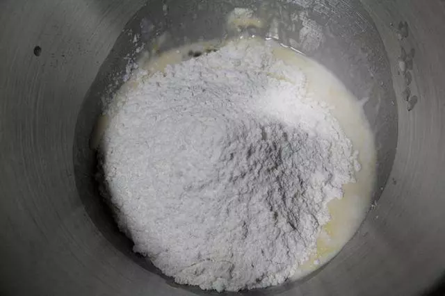 想吃麵包不用買,教您在家自己做,真材實料無添加,特柔軟