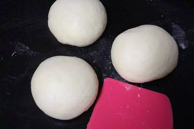 想吃麵包不用買,教您在家自己做,真材實料無添加,特柔軟