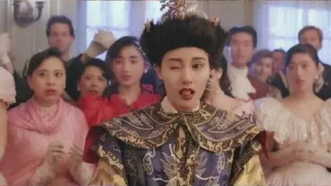 48歲的李嘉欣近照太讓人驚艷,路人感慨不愧是最美港姐