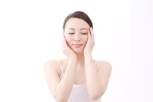 皮膚曬黑了!迅速變白的方法,收藏分享