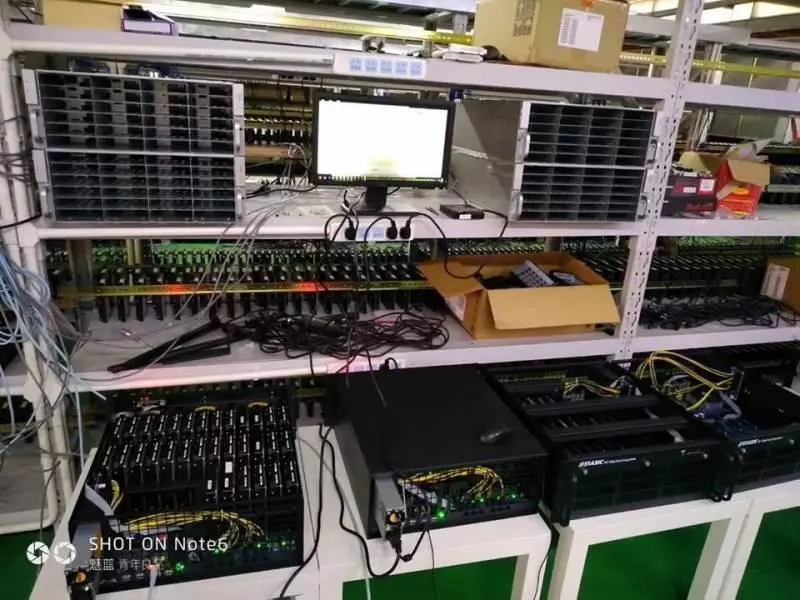 【已起底】90後幣少被揭表面風光 幕後真正操盤手終於曝光