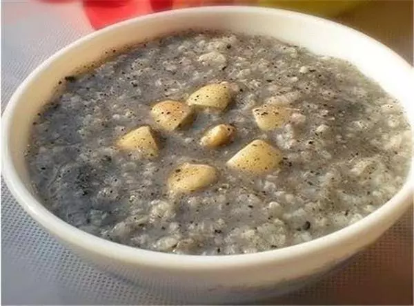 黑芝麻的功效,女人要常吃哦!