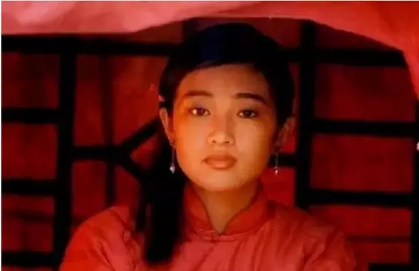 「周星馳」坦言,當年想找來演「秋香」的不是鞏俐,而是超美的「她」!