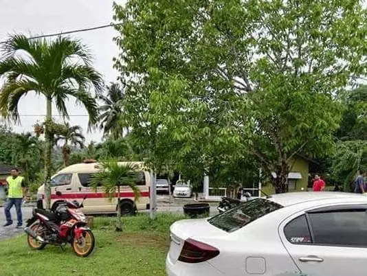 12歲男孩精神崩潰,廚房自縊身亡,早在年幼時便知道了自己和別人不一樣