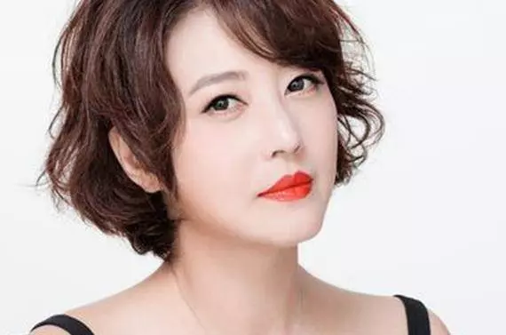 回顧黎明的緋聞女友,王菲、李嘉欣、周海媚等巨星上榜!