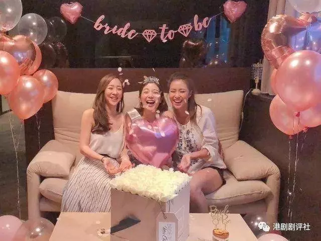 單文柔10.13與陳展鵬結婚 約同屆港姐搞婚前派對勁開心