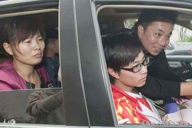 坐車禮儀你知道多少?副駕駛可不能亂坐