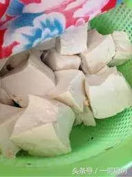 自製豆腐乳:乾淨又好吃,絕對美味,朋友和同事都搶著吃!