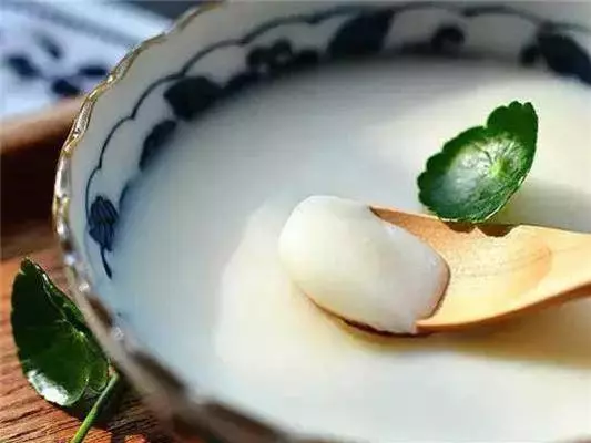 [ 這些食物是糖尿病雷區，千萬別碰! ] 請轉發給糖尿病者及家人
