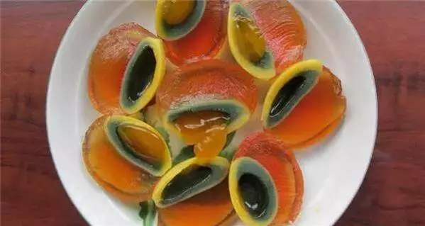 [ 這些食物是糖尿病雷區，千萬別碰! ] 請轉發給糖尿病者及家人