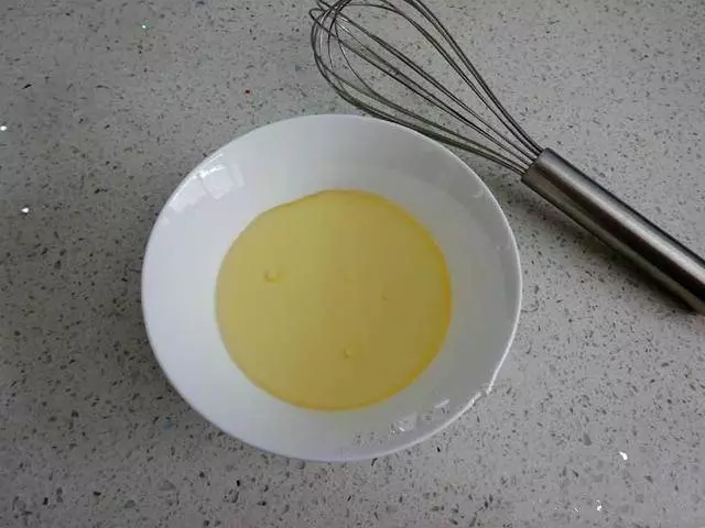 蛋糕最簡單美味的做法,蛋清蛋黃不用分離,蓬鬆暄軟、越嚼越香,成功率十分高!