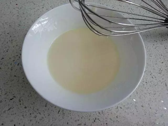 蛋糕最簡單美味的做法,蛋清蛋黃不用分離,蓬鬆暄軟、越嚼越香,成功率十分高!